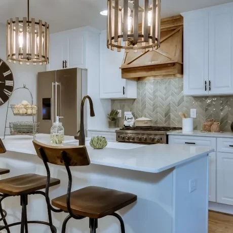 Forevermark Gramercy White Shaker Kitchen Cabinets: Timeless Simplicity with Modern Appeal