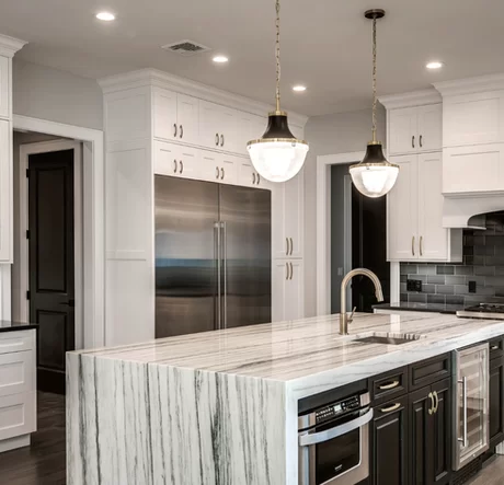 St. Martin Lakeland Bright White & Wellington Antique Black